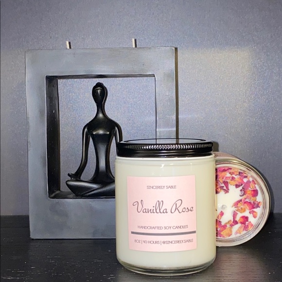 8oz Soy Candle - Picture 3 of 5